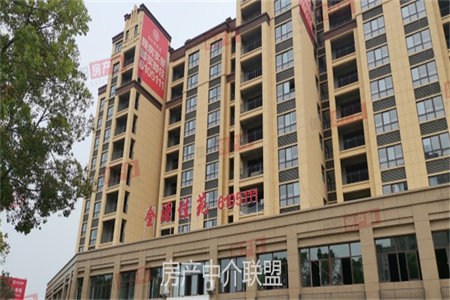 龙都格林学府精装三室没住，楼层好价格可议